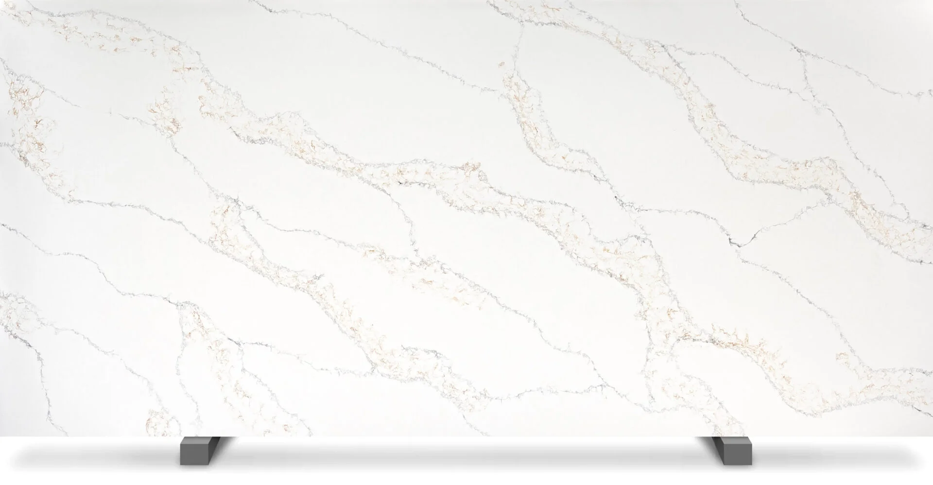 Qmond Calacatta Hera deseni