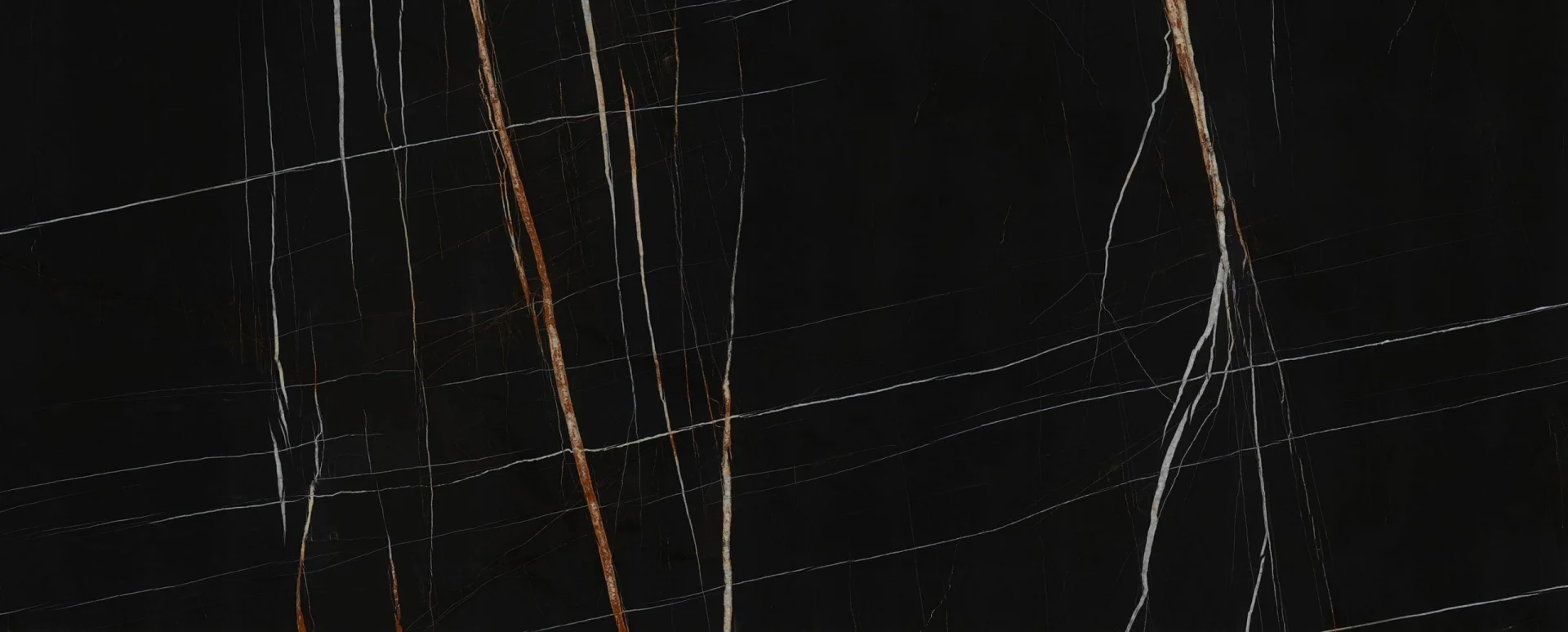 Laminam Sahara Noir Extra Lucidato deseni